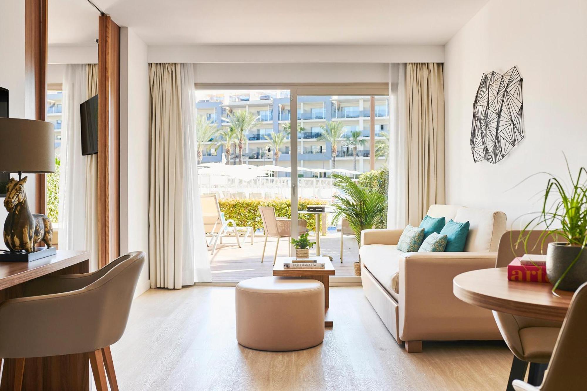 Zafiro Palace Alcudia Aparthotel 5*