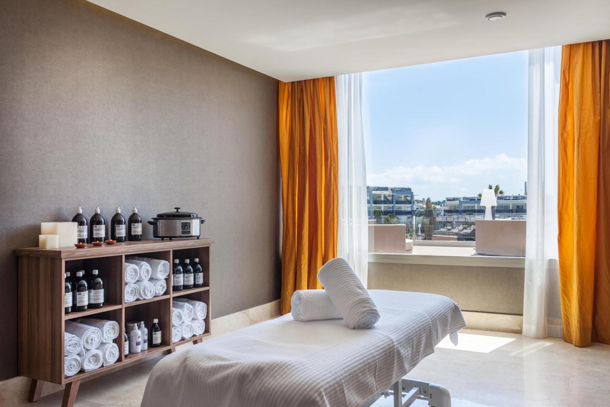 Apart-hotel Zafiro Palace Alcudia Port de Alcudia (Mallorca)