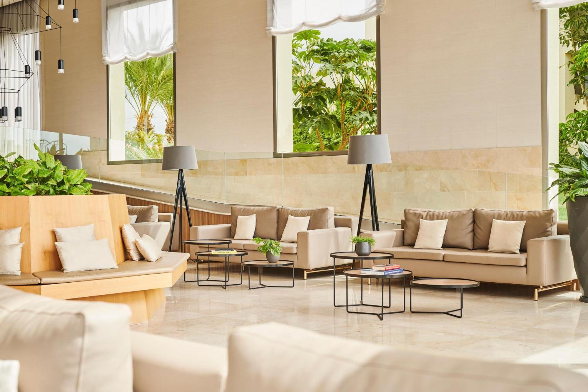 Aparthotel Zafiro Palace Alcudia Port de Alcudia (Mallorca)