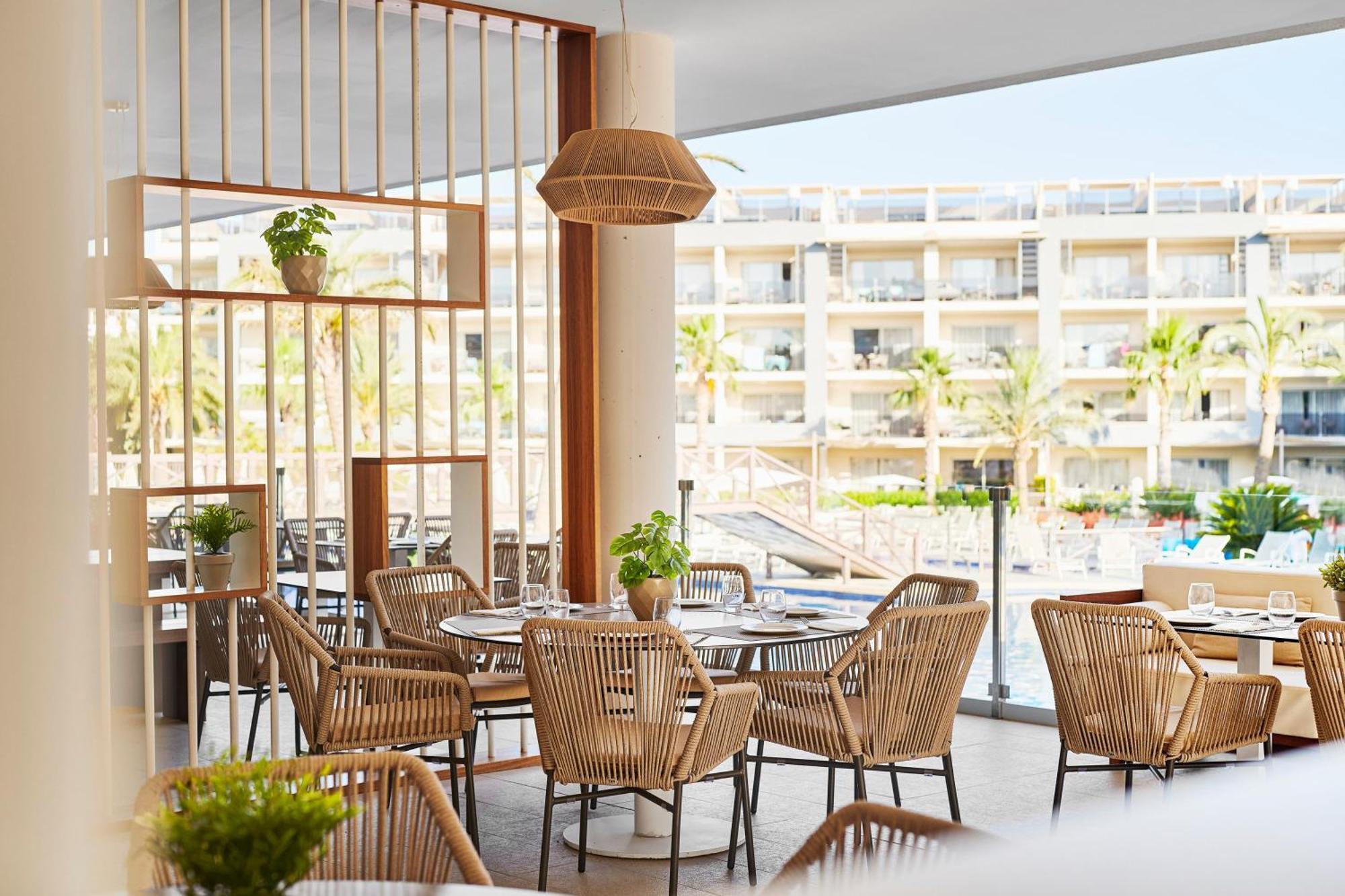 Zafiro Palace Alcudia Apart-hotel